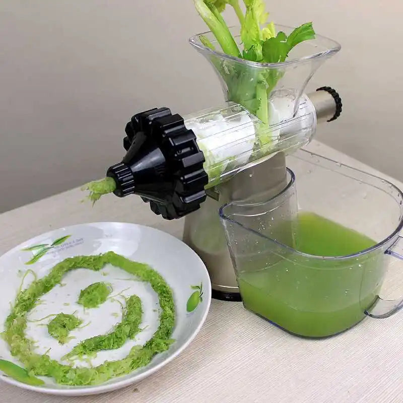 SmartJuice™ GreenPress Manual Juicer